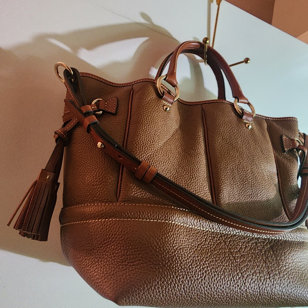 Dooney & Bourke Florentine Buckley Brown Leather Handbag - Picture 8 of 12